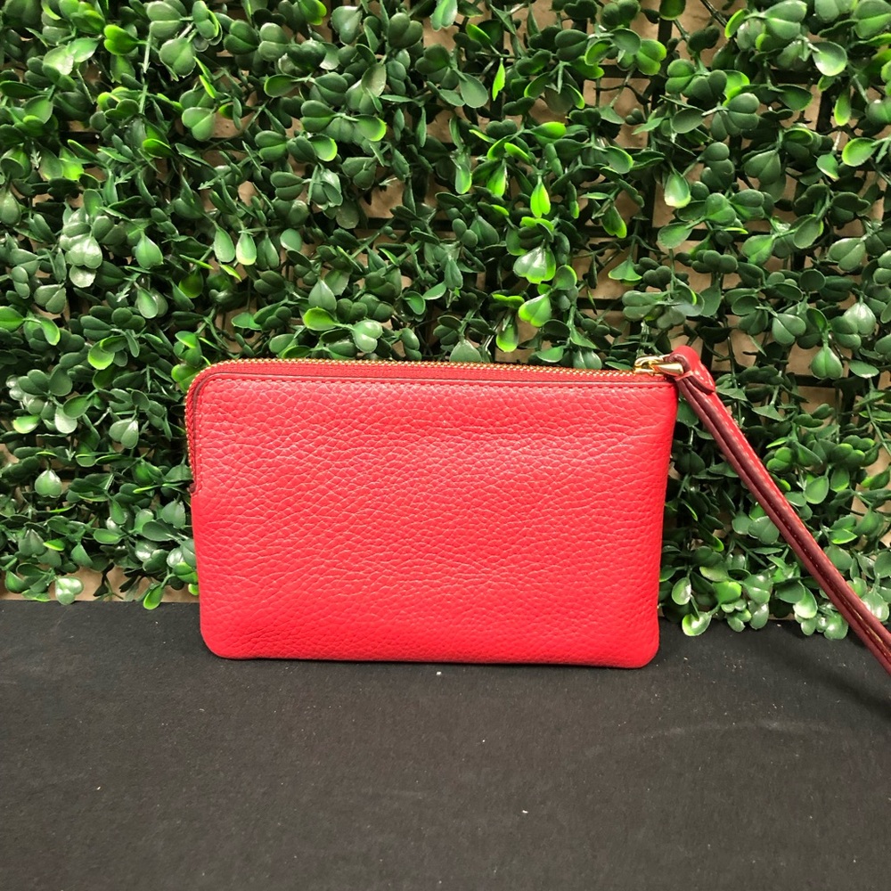 Coach Pebble Leather Corner Zip - Picture 2 of 13
